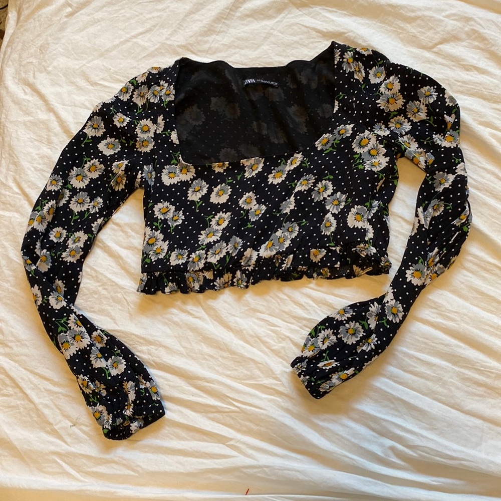 Zara (XS) floral top